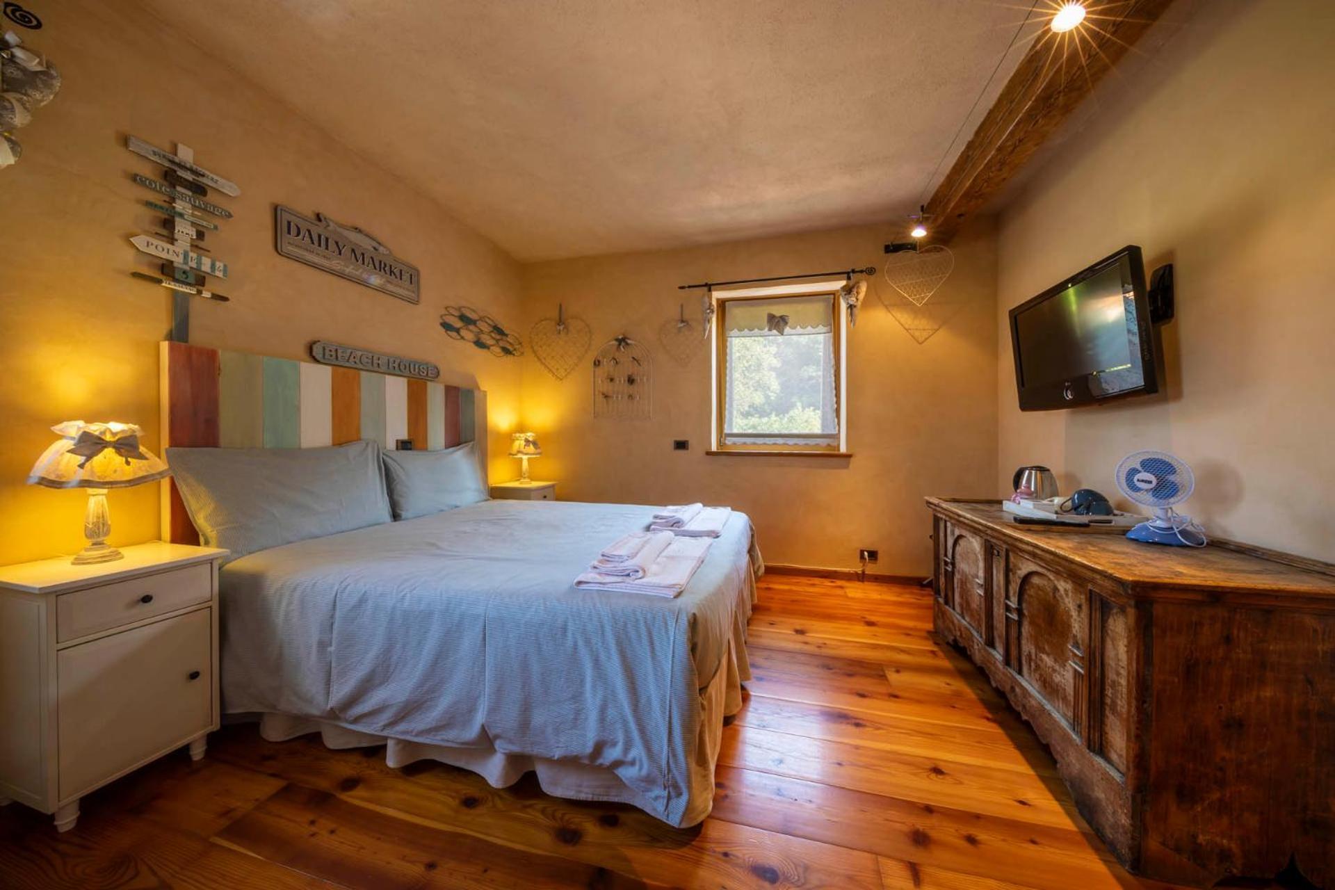Bed and Breakfast La Tana Del Grillo Feltre Esterno foto