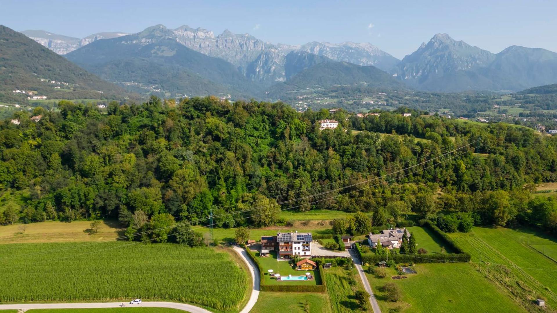 Bed and Breakfast La Tana Del Grillo Feltre Esterno foto